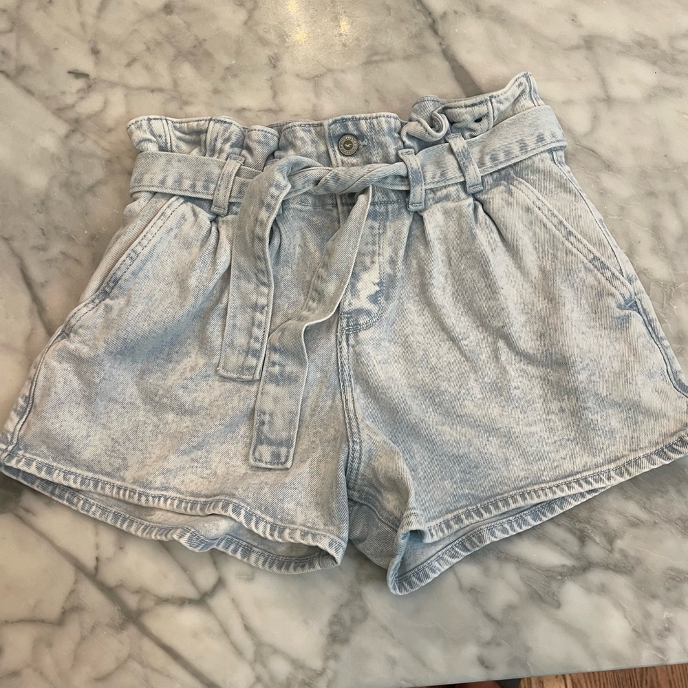 Hollister Paper Bag Jean Shorts With Tie Belt